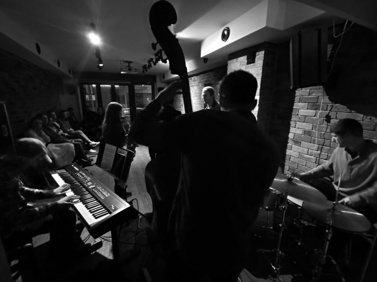 IMG_20211119_205804_2000