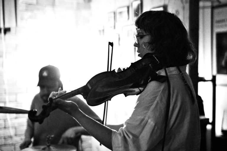 _98A3073-1_2_bw_slider